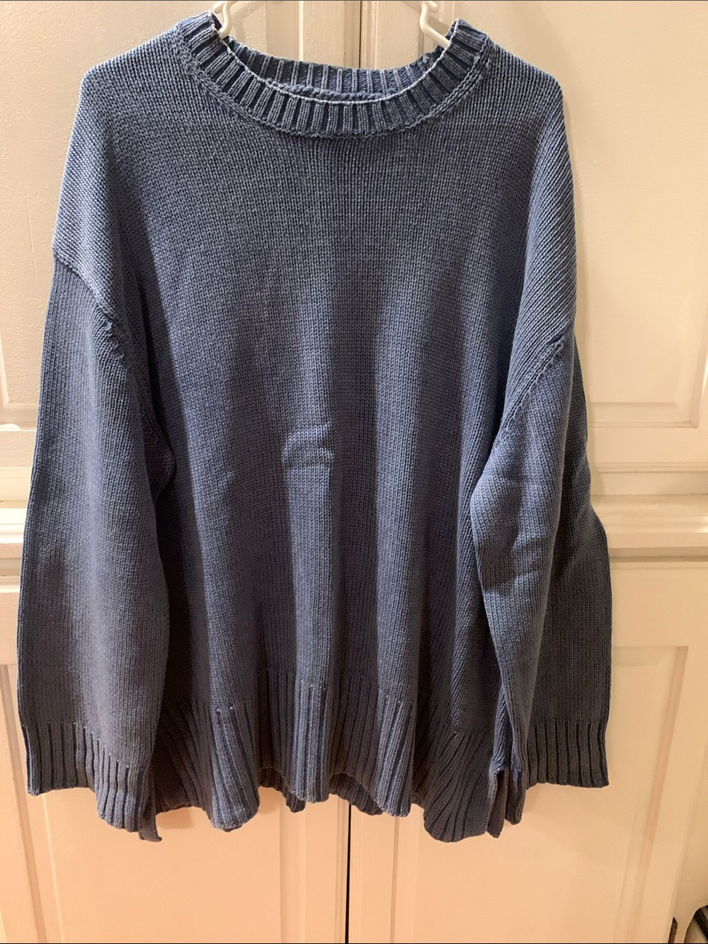 American Eagle Outfitters Men's Crewneck Sweater in Slate Blue